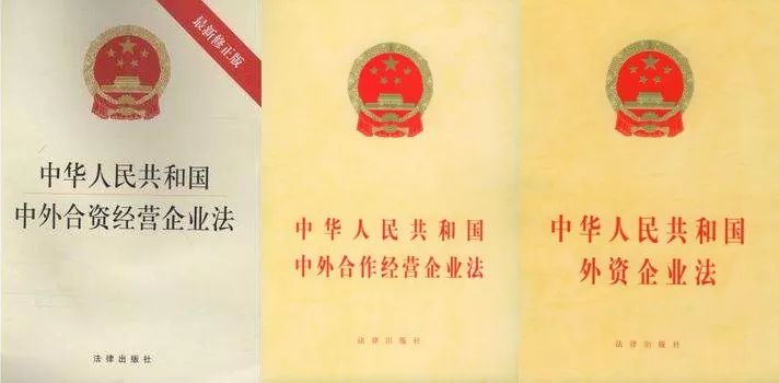21世纪ESG热搜榜（第176期）丨24家光伏企业共同发布《全球光伏行业可持续发展联合倡议》我国首部绿色数据中心评价国标6月1日起实施